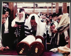Daddy and Ari at Maftir w the Rebbe
