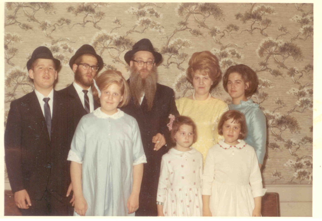 Family Picture Yingy Bar Mitzvah